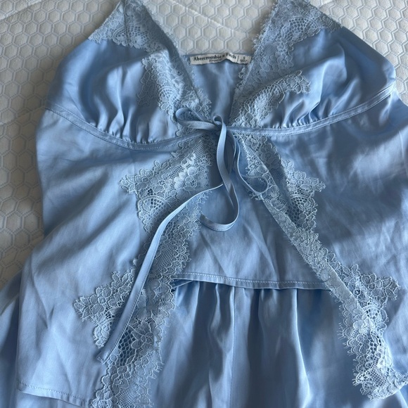 Abercrombie & Fitch Sky Blue Lace and Satin Sleep Pajama Set - Picture 2 of 10